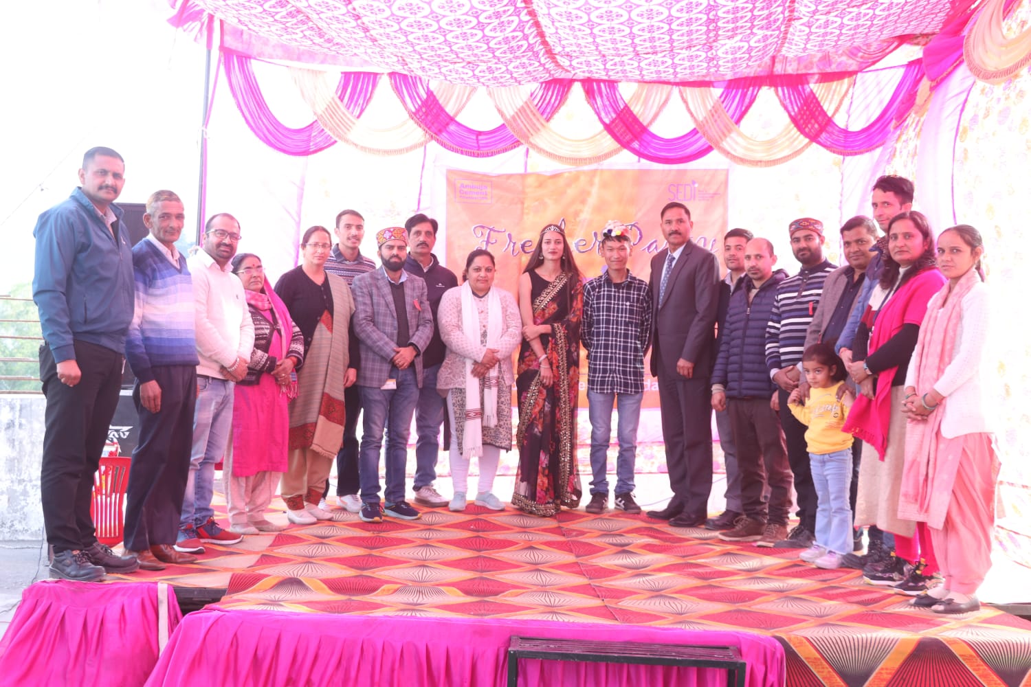 अंबुजा सीमेंट फाउंडेशन आईटीआई दाड़लाघाट में स्किल विद इनोवेशन थीम के साथ फ्रेशर पार्टी का किया गया आयोजन