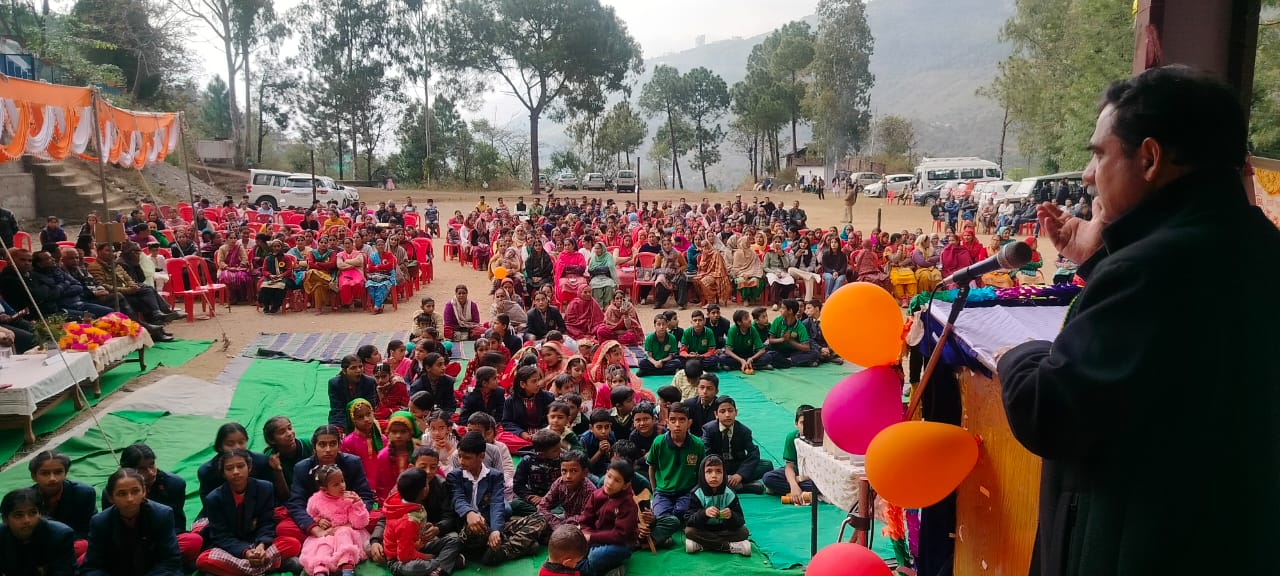 शिक्षा बनाती है मनुष्य को पूर्ण – संजय अवस्थी