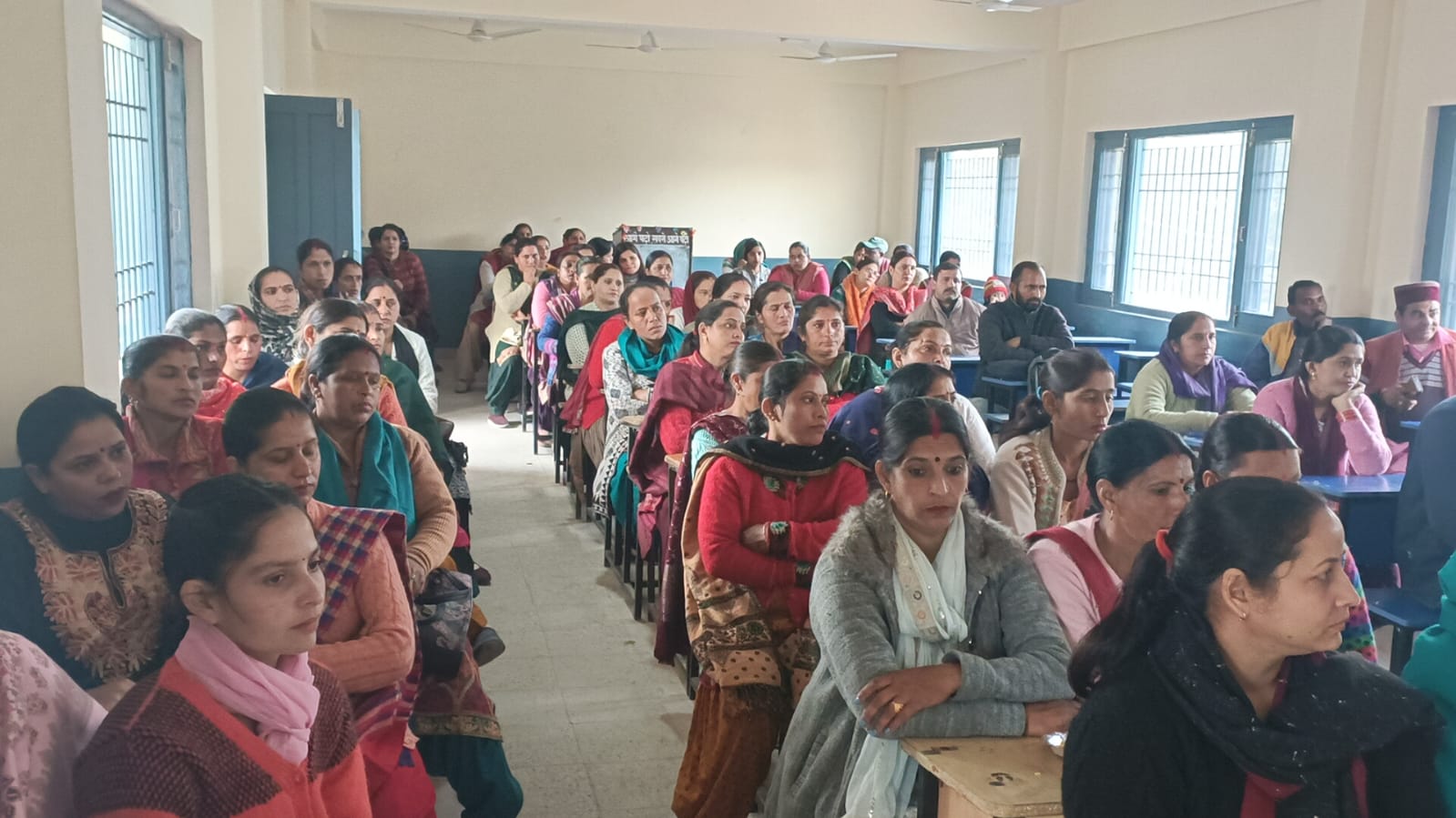 छात्र वरिष्ठ माध्यमिक विद्यालय कुनिहार में हुआ शिक्षा सवांद