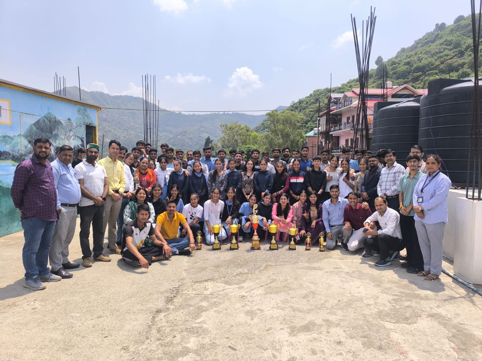 अंबुजा आईटीआई दाड़लाघाट के प्रतिभागियों का भव्य स्वागत 16वीं जिला स्तरीय आईटीआई खेलकूद प्रतियोगिता में किया शानदार प्रदर्शन