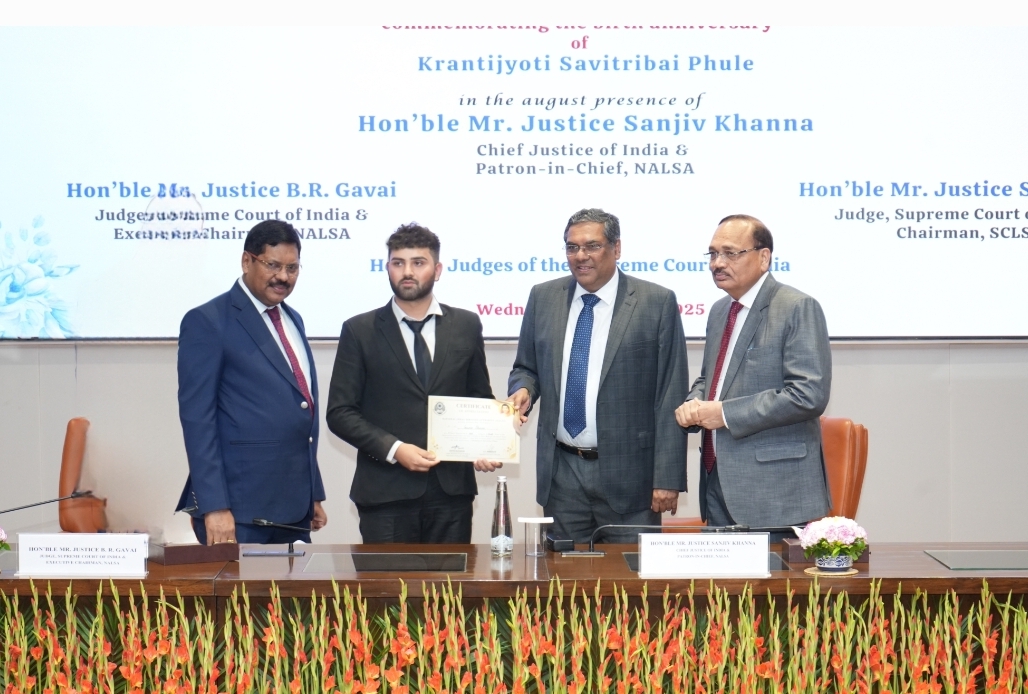 शिमला के गौरव शर्मा को राष्ट्रीय रील प्रतियोगिता में प्रथम पुरस्कार, सुप्रीम कोर्ट के न्यायमूर्तियों द्वारा किया गया सम्मानित l