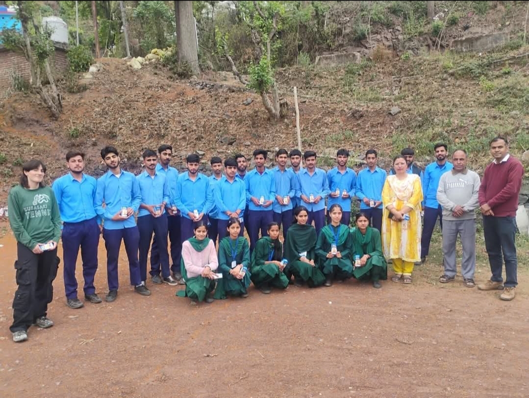 पट्टा महलोग की ग्राम पंचायत भागुड़ी के गांव बांध मे रुचि द्वारा लगाया विशेष शिविर