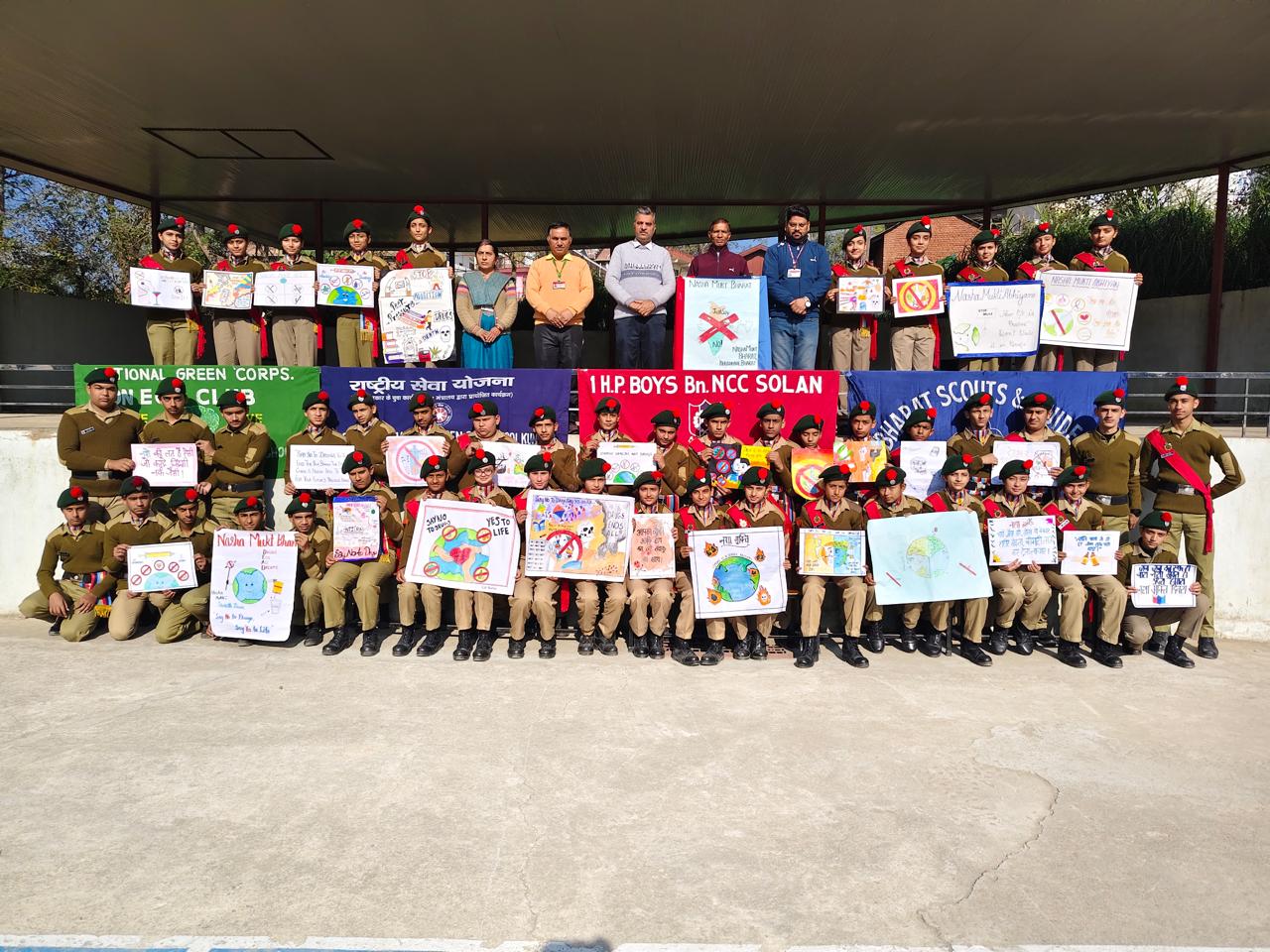 बी० एल० वरिष्ठ माध्यमिक स्कूल ने छेड़ा नशा व चिट्टा के खिलाफ अभियान