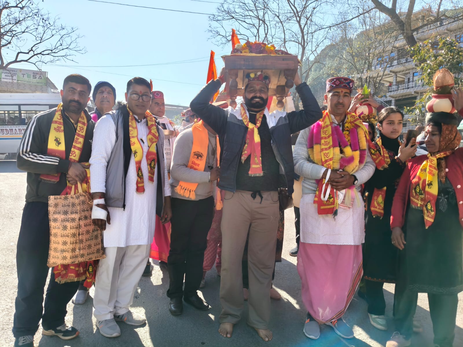 शिव महापुराण एक ग्रन्थ नहीं,बल्कि जीवन जीने की कला है -आचार्य बलवंत शांडिलशिव तांडव गुफा कुनिहार में गूंजी शिव महिमा11 दिवसीय महापुराण कथा का भव्य आगाज़
